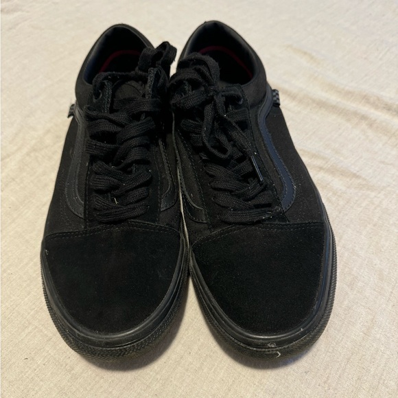 Black Men's Vans (10) - Picture 2 of 4